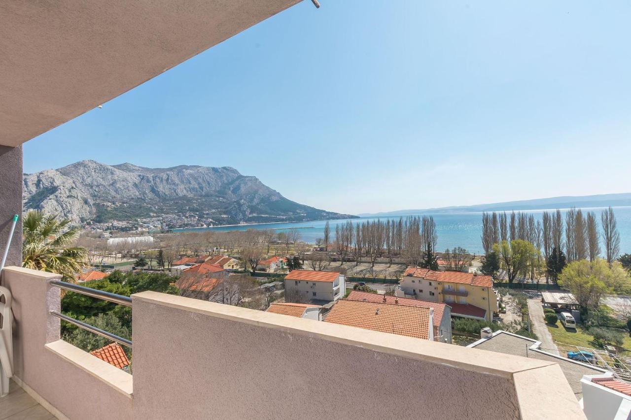 Apartments Ana Omiš Zewnętrze zdjęcie