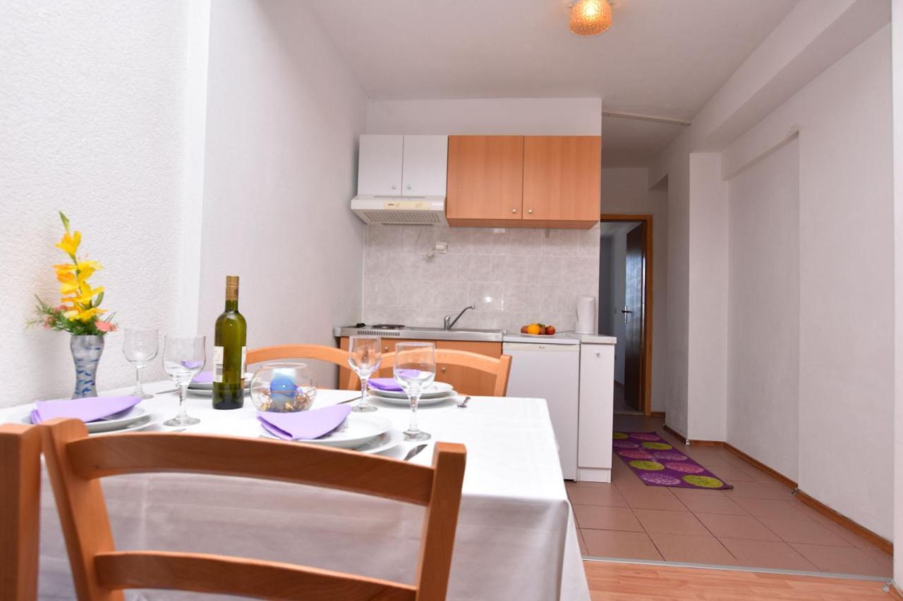 Apartments Ana Omiš Zewnętrze zdjęcie