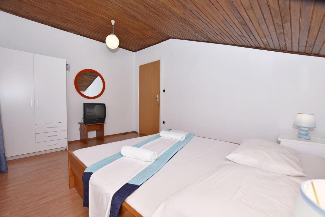 Apartments Ana Omiš Zewnętrze zdjęcie