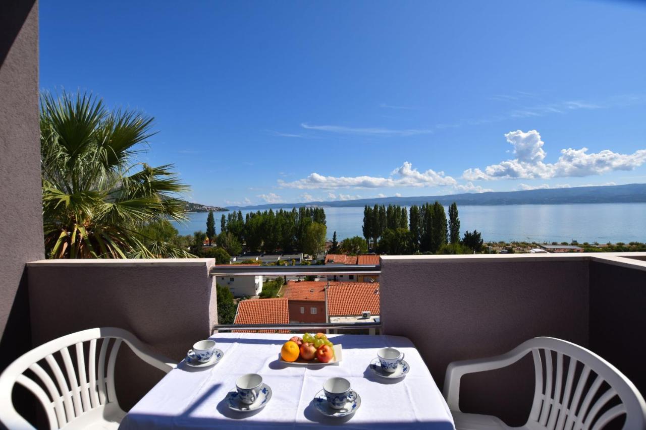 Apartments Ana Omiš Zewnętrze zdjęcie