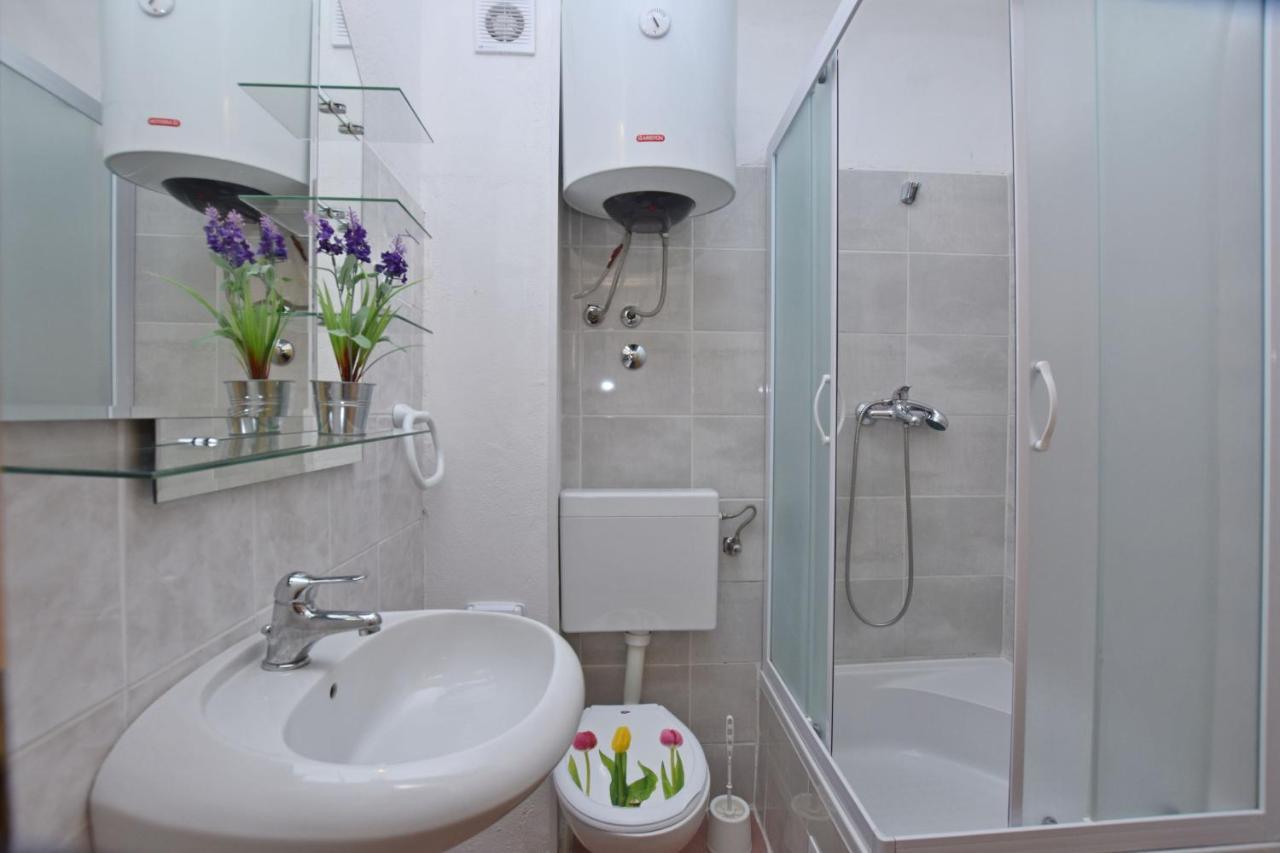 Apartments Ana Omiš Zewnętrze zdjęcie